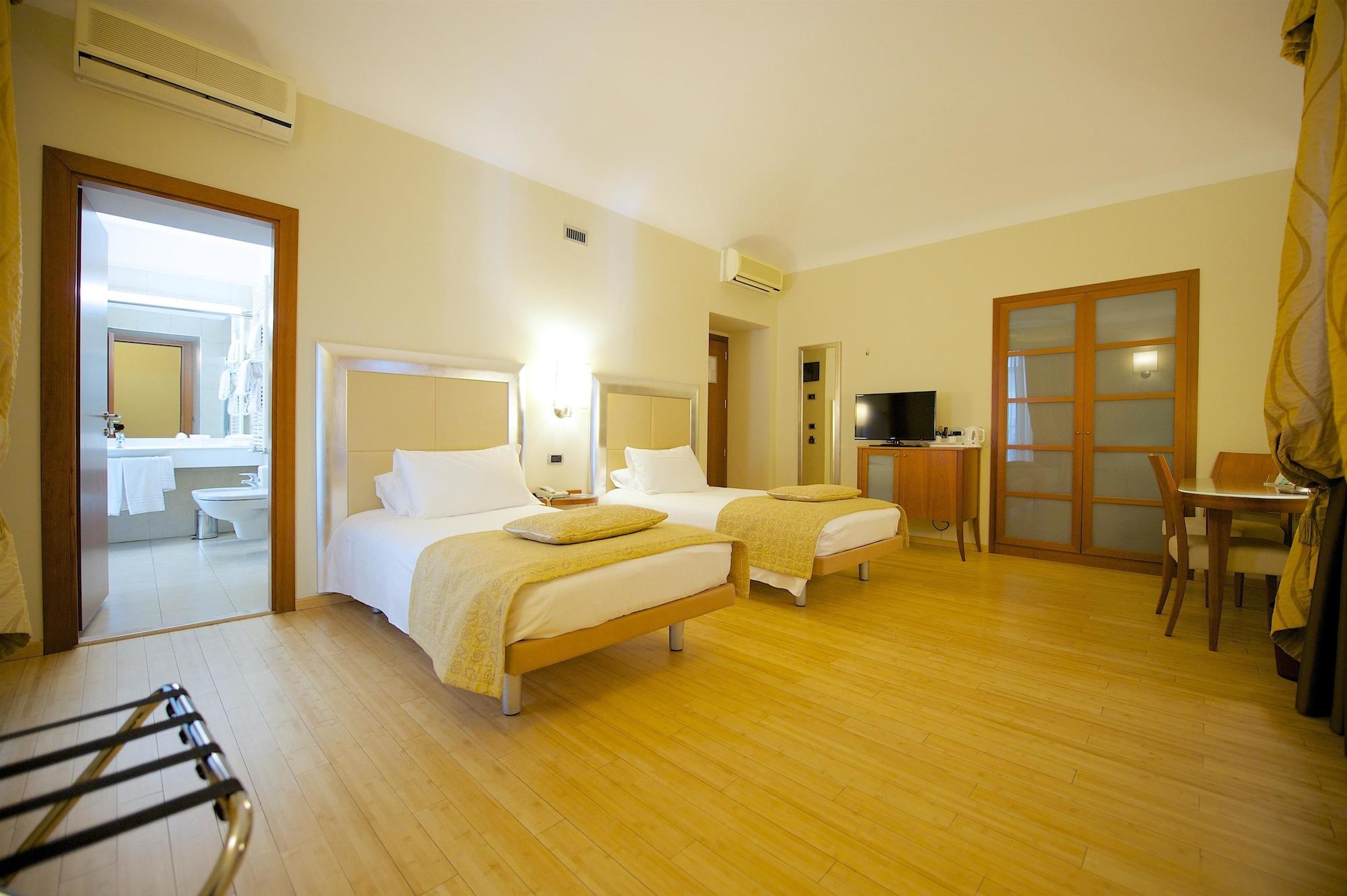 Best Western Crystal Palace Hotel Turin Exterior photo