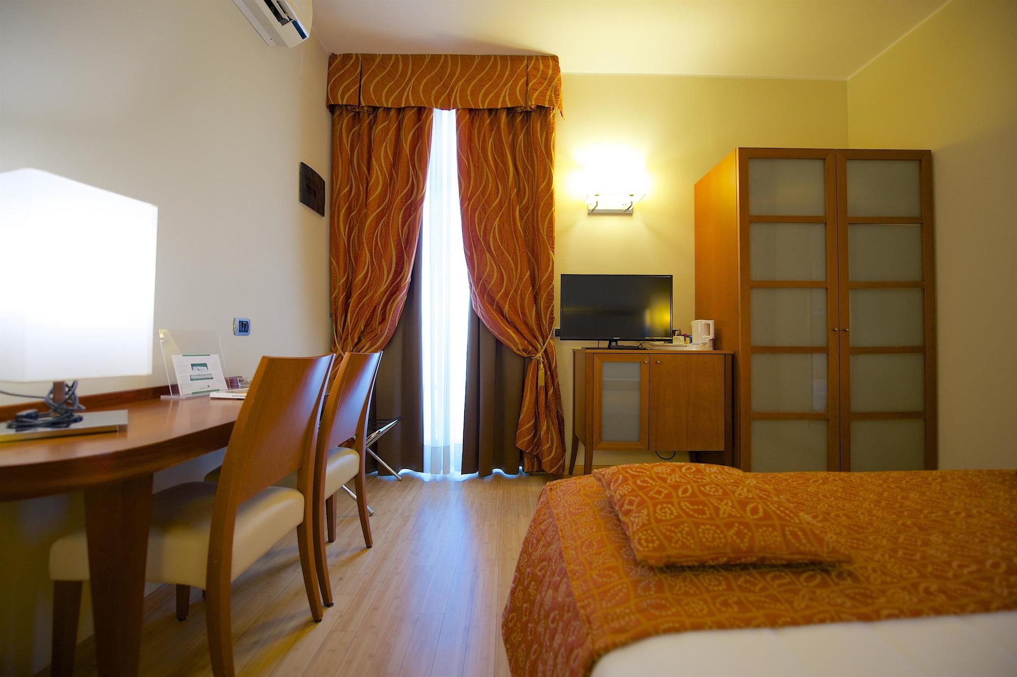 Best Western Crystal Palace Hotel Turin Exterior photo