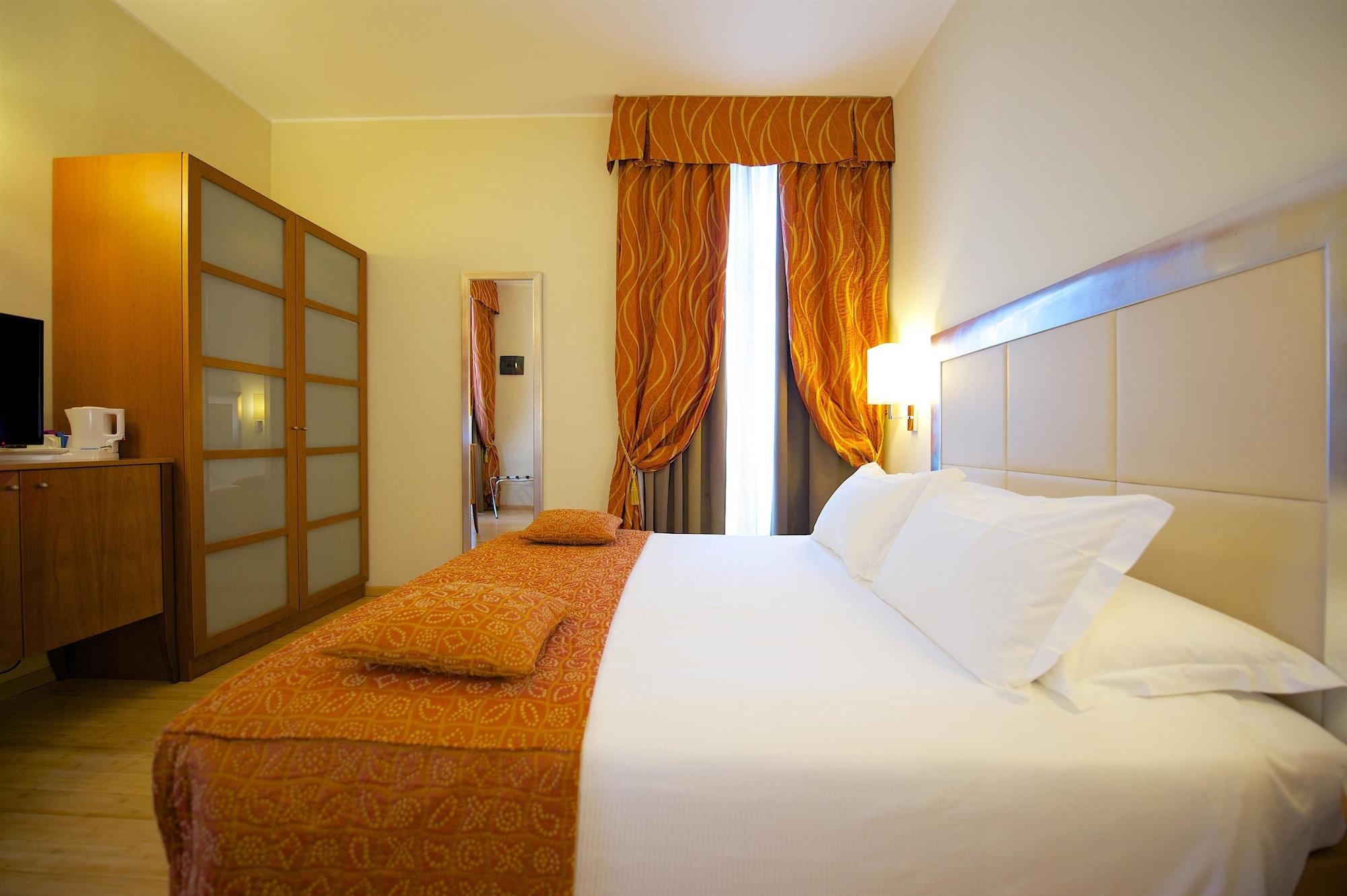 Best Western Crystal Palace Hotel Turin Exterior photo